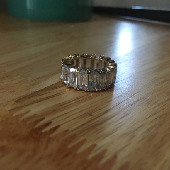 Beautiful cz diamond ring - Picture 2 of 5